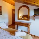 Pey Hotel