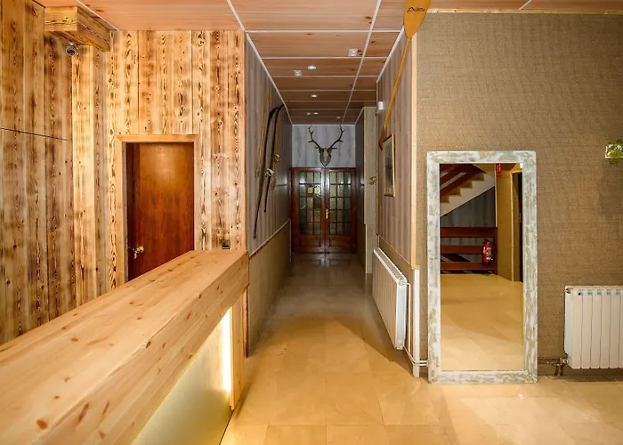 Pey Hotel 2*