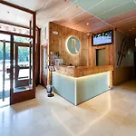 Pey Hotel