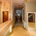 Pey Hotel 2*