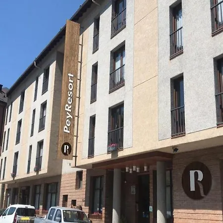 Pey Hotel 2*