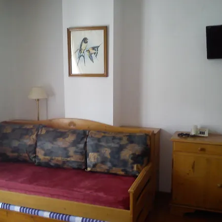 Hotel Pey 2*