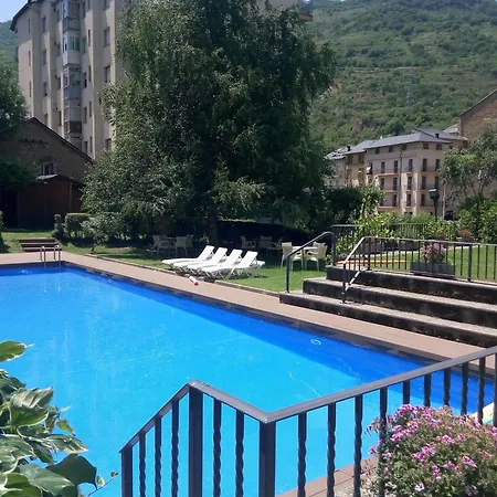 Hotel Pey Sort