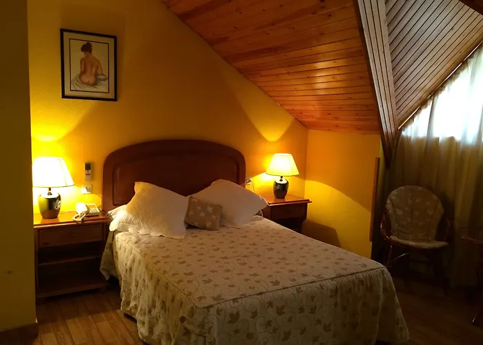 Hotell Pey 2*