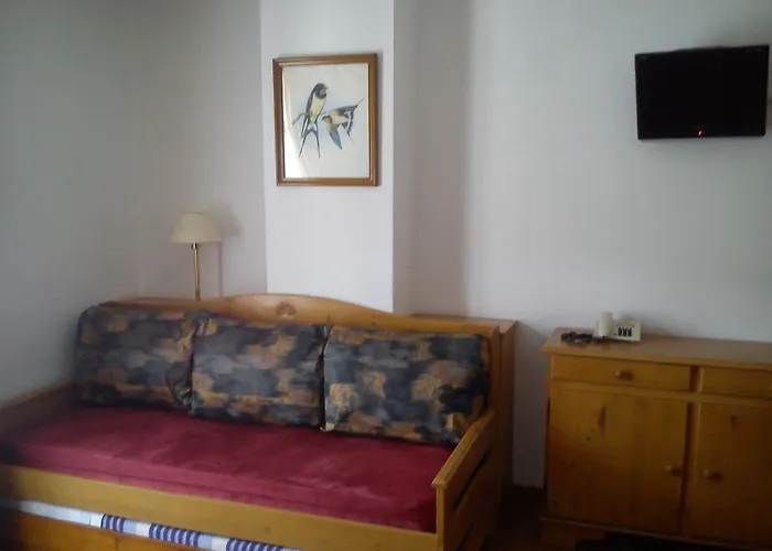 Hotell Pey 2*