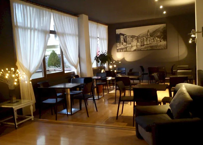 Hotel Pey 2*